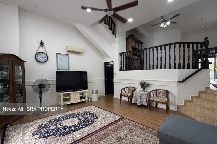 Loyang Villas (D17), Terrace #549216261